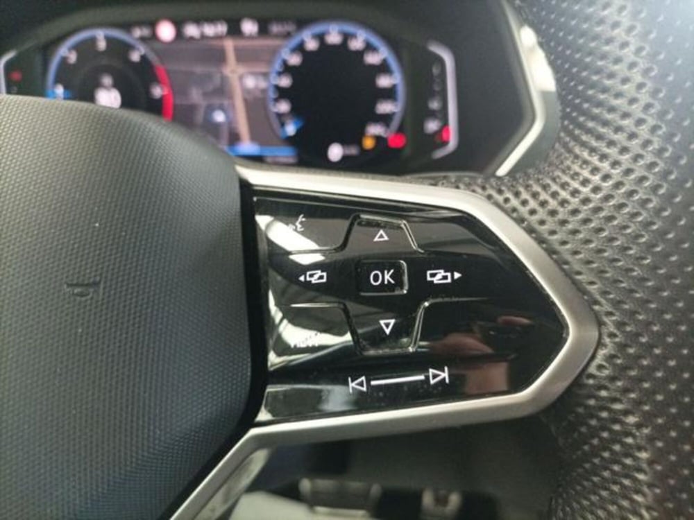 Volkswagen Tiguan usata a Milano (12)