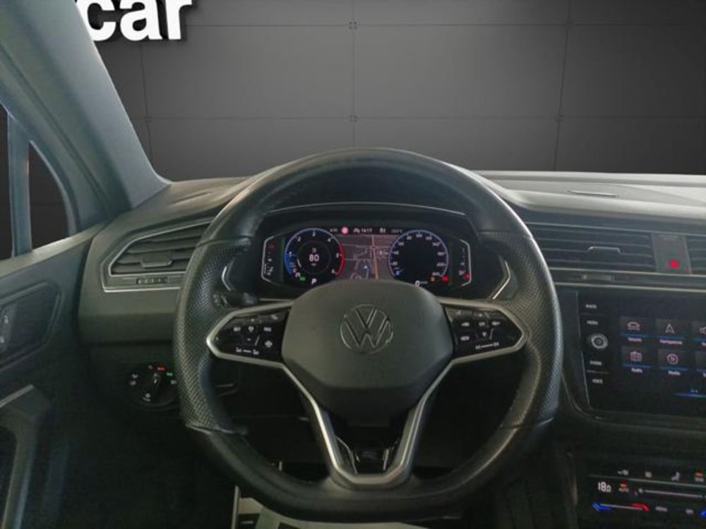 Volkswagen Tiguan usata a Milano (9)
