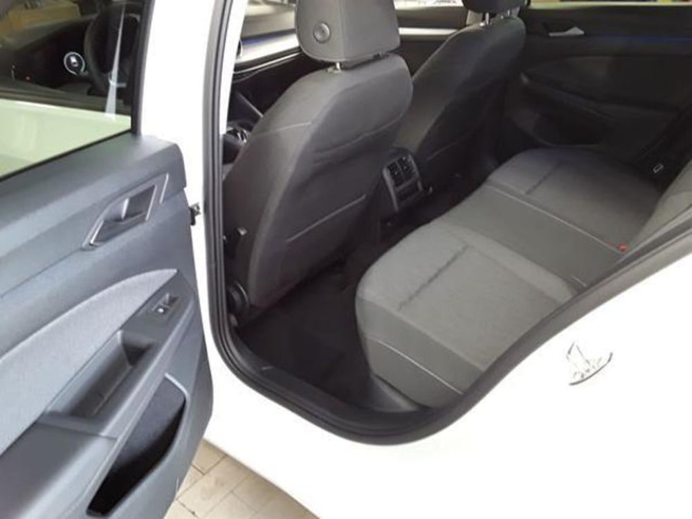 Volkswagen Golf Variant usata a Milano (10)