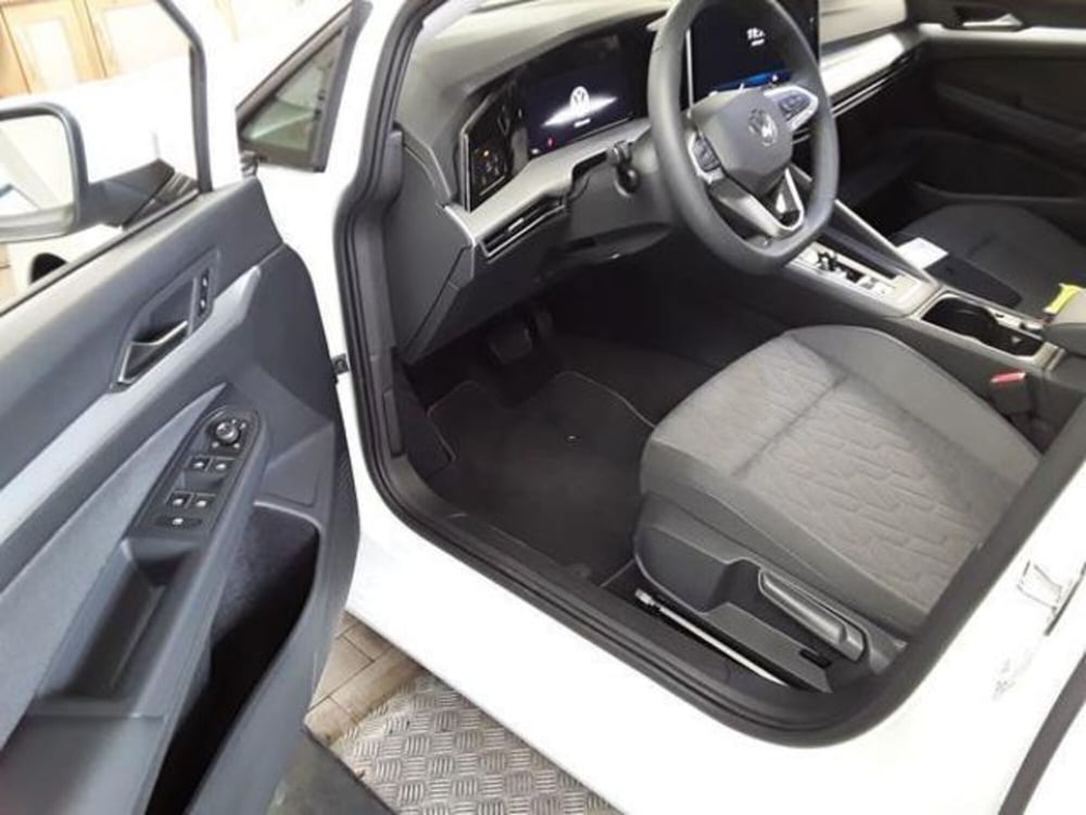 Volkswagen Golf Variant usata a Milano (6)