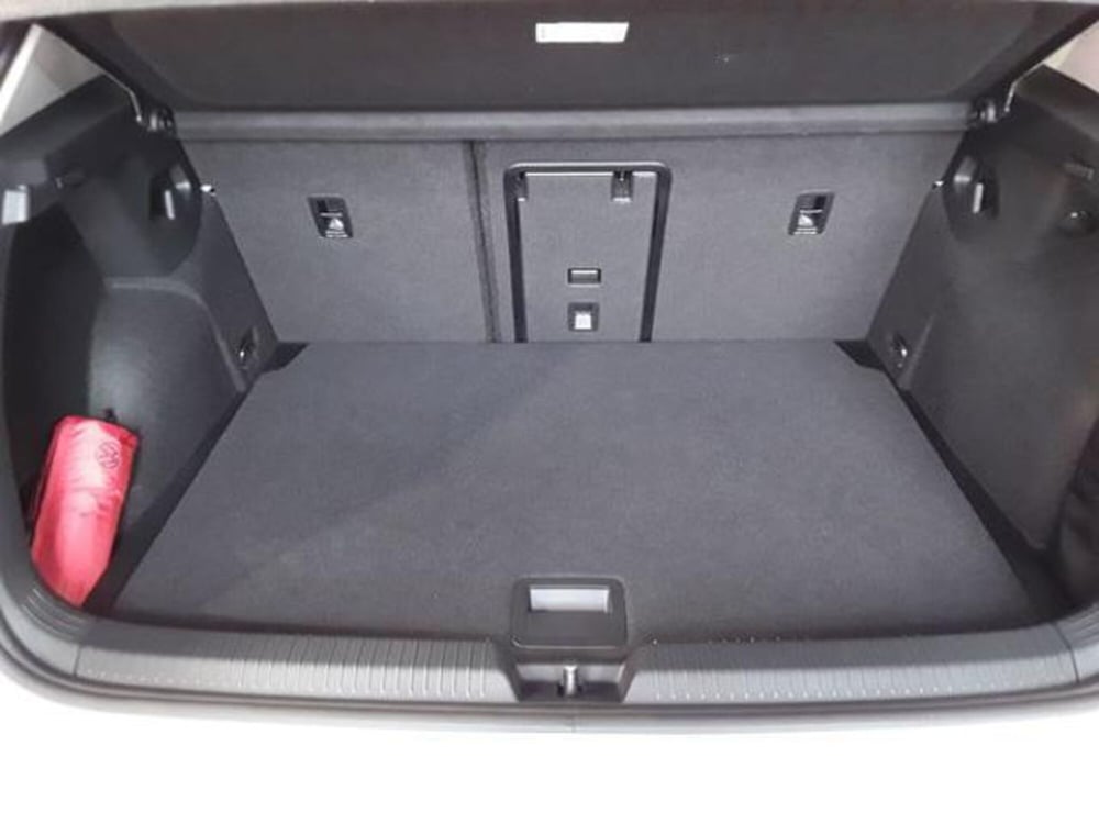 Volkswagen Golf Variant usata a Milano (9)
