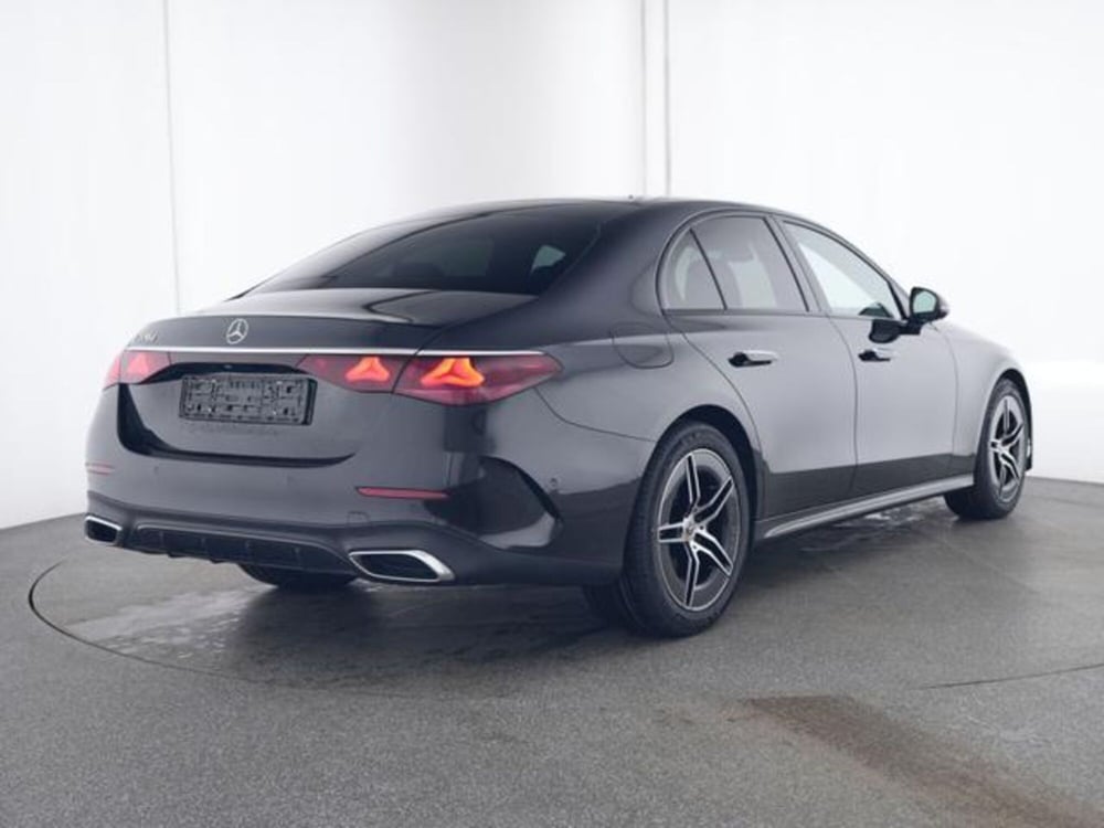 Mercedes-Benz Classe E usata a Milano (2)