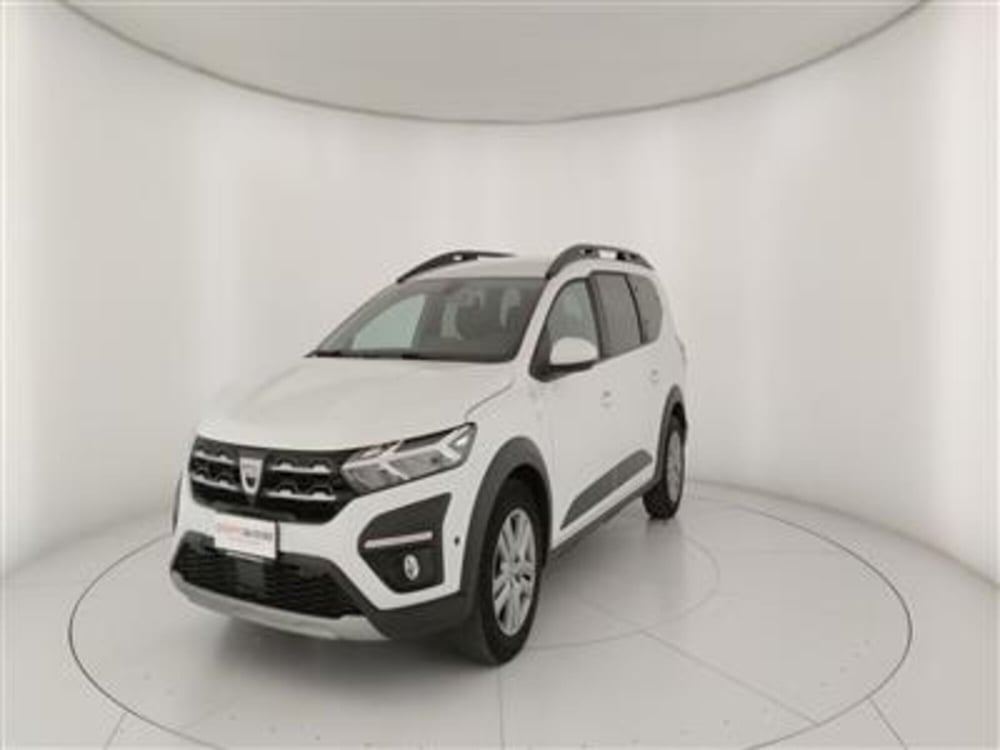 Dacia Jogger usata a Bari