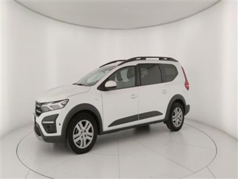 Dacia Jogger usata a Bari (2)