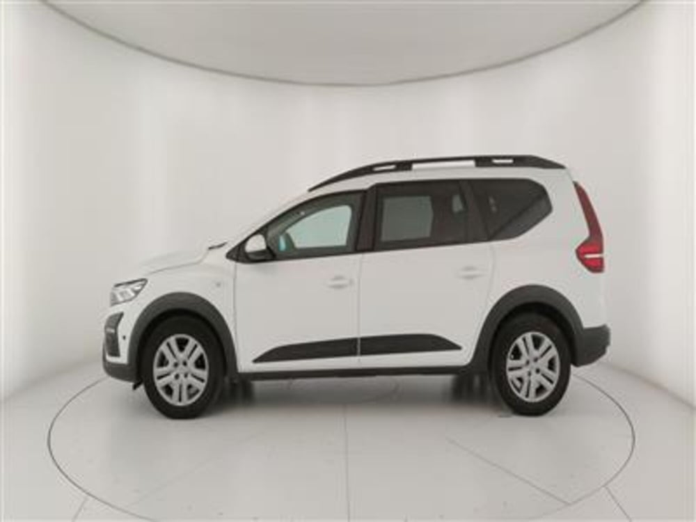Dacia Jogger usata a Bari (3)