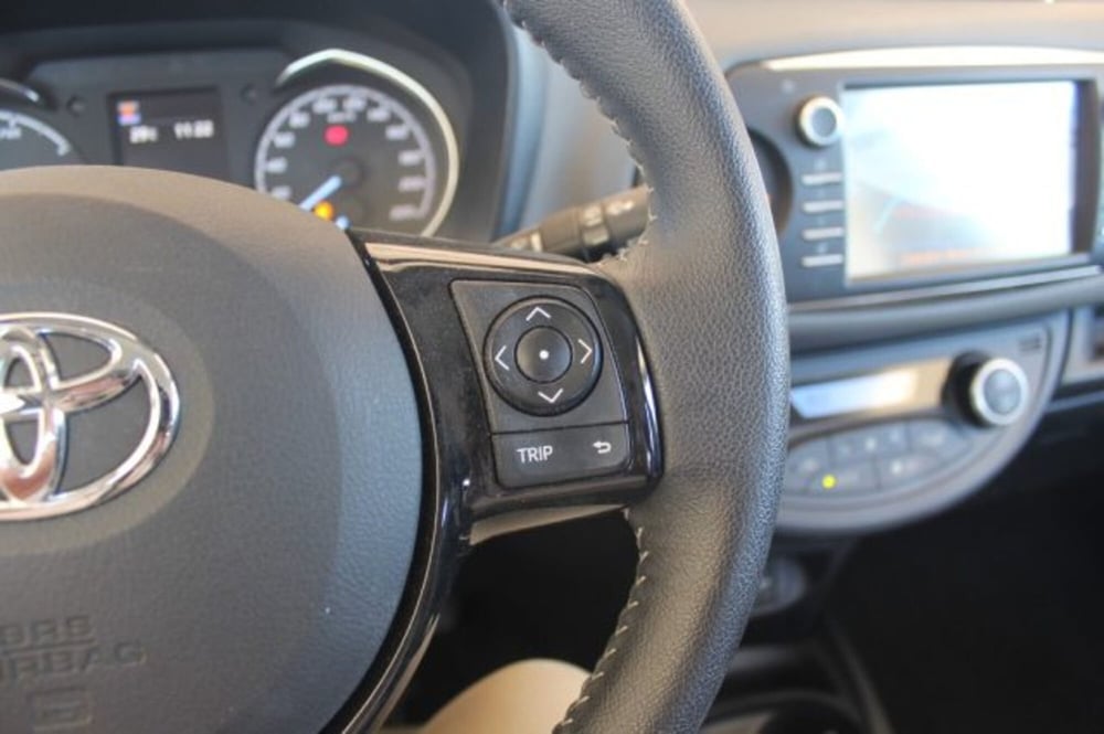 Toyota Yaris Cross usata a Roma (19)