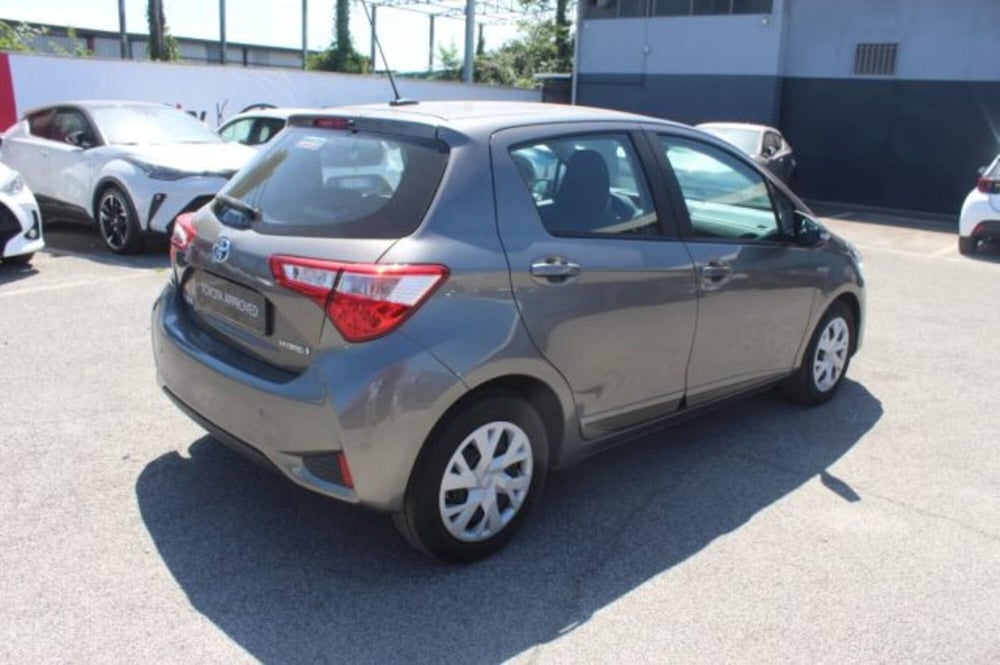 Toyota Yaris Cross usata a Roma (20)