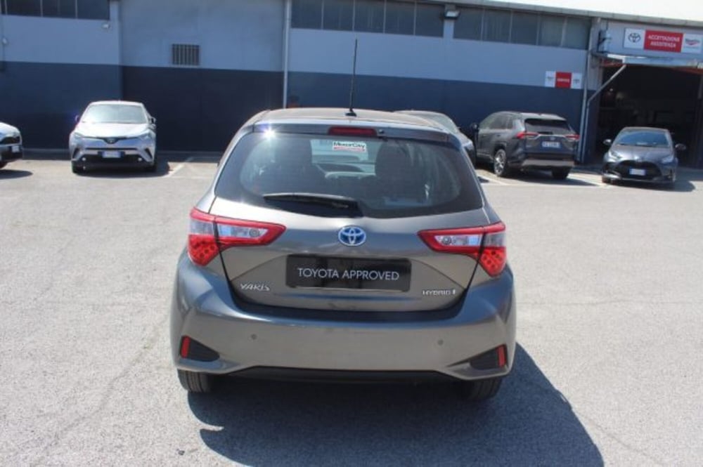Toyota Yaris Cross usata a Roma (5)