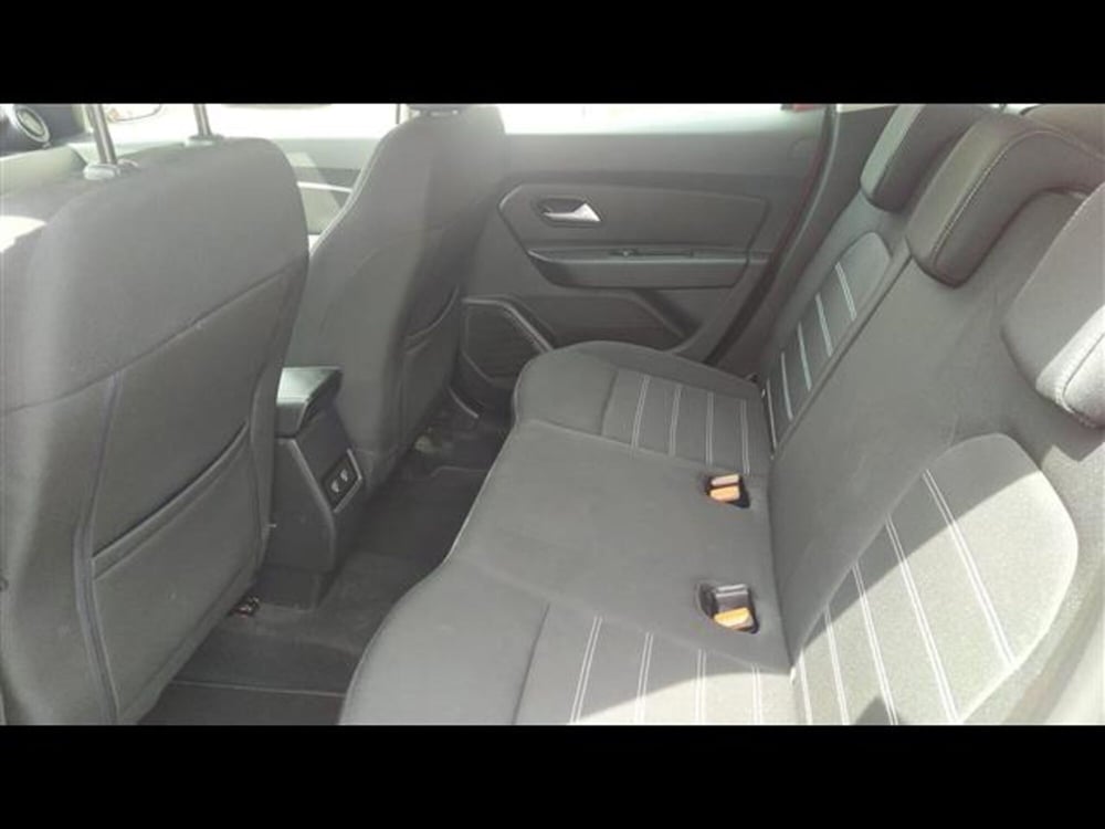Dacia Duster usata a Milano (8)