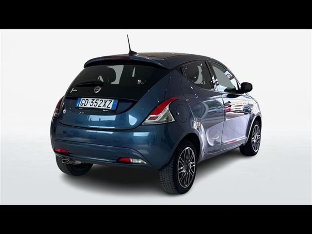 Lancia Ypsilon usata a Viterbo (6)