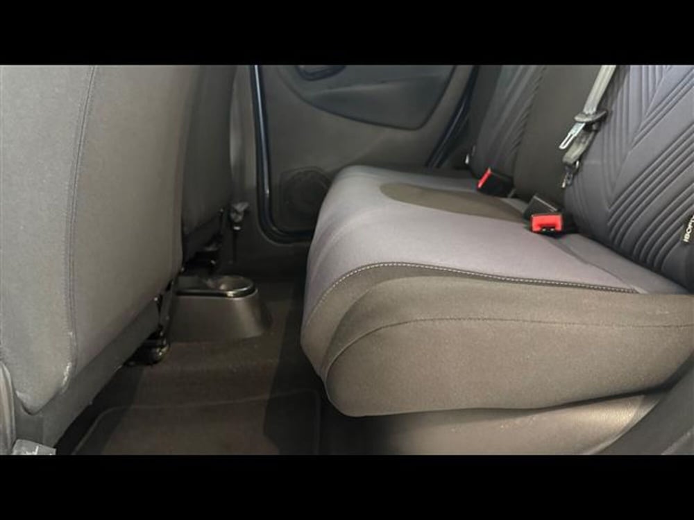 Lancia Ypsilon usata a Viterbo (9)