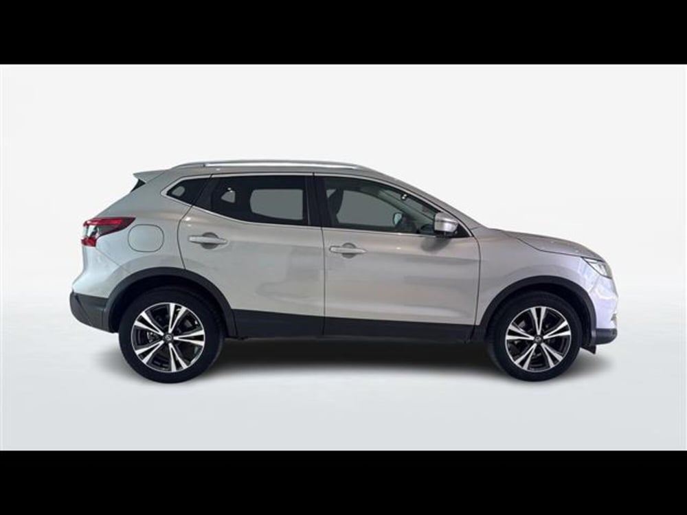 Nissan Qashqai usata a Viterbo (3)