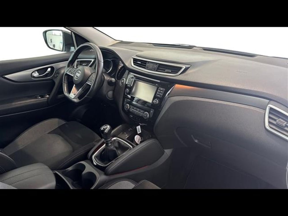 Nissan Qashqai usata a Viterbo (7)