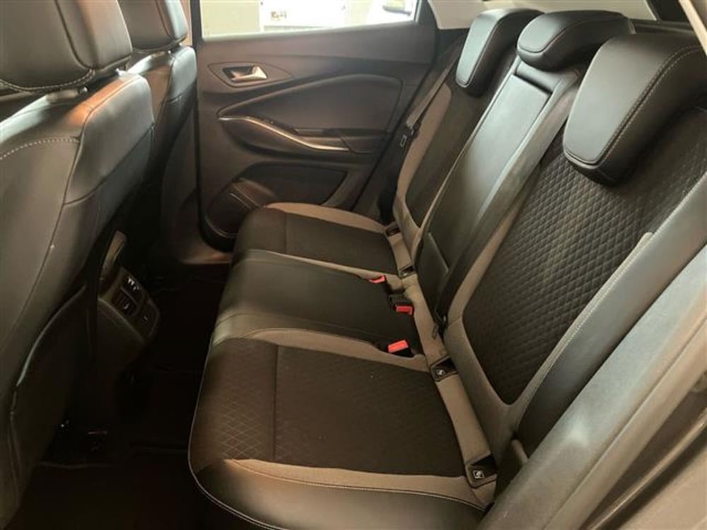 Opel Grandland X usata a Como (12)