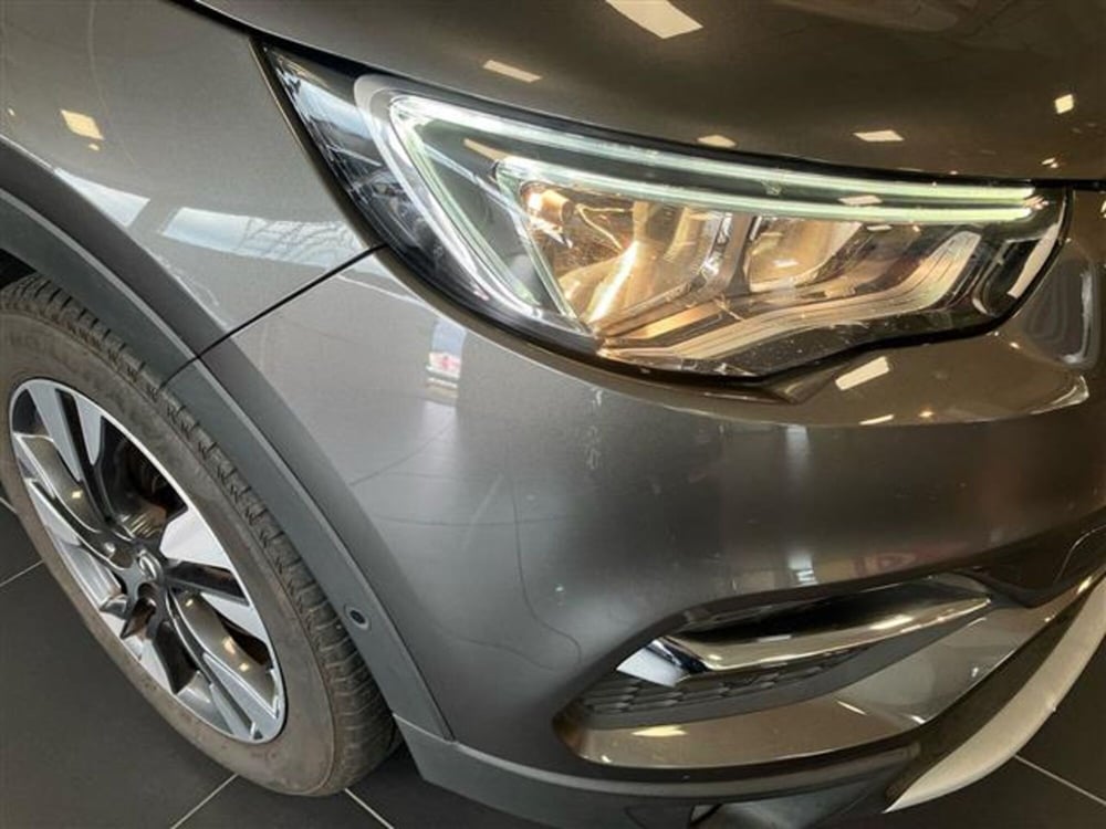 Opel Grandland X usata a Como (7)