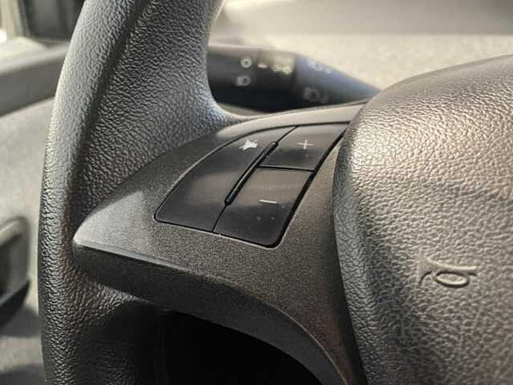 Lancia Ypsilon usata a Ravenna (15)