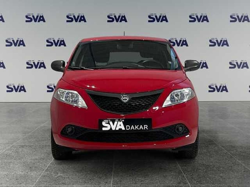 Lancia Ypsilon usata a Ravenna (2)