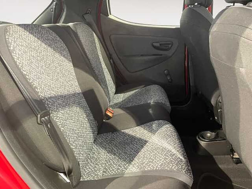 Lancia Ypsilon usata a Ravenna (9)