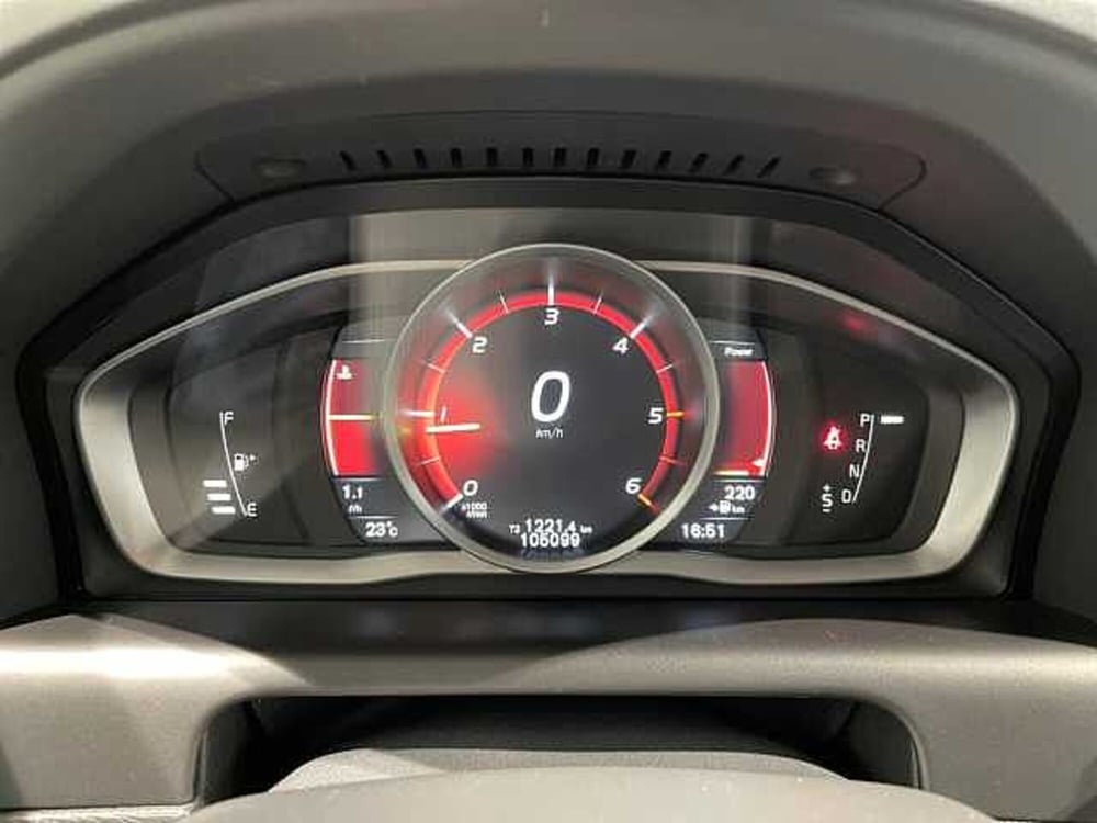 Volvo XC60 usata a Ravenna (13)