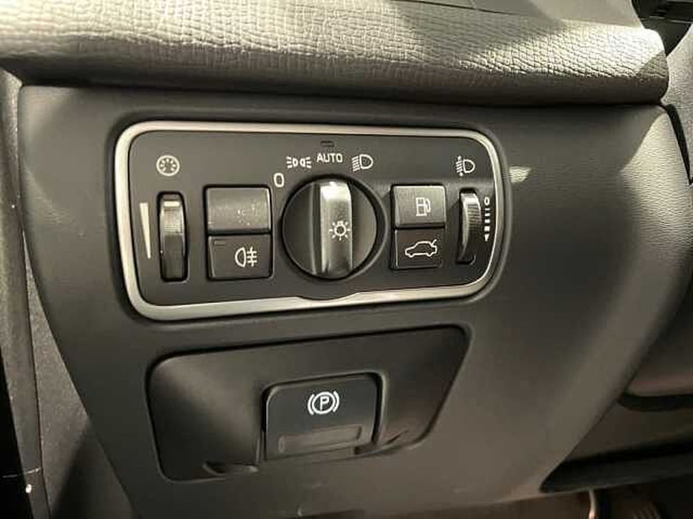 Volvo XC60 usata a Ravenna (20)