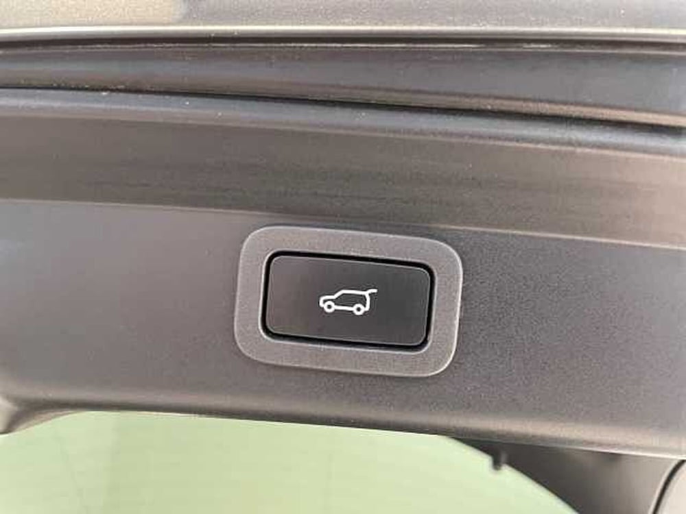 Jaguar I-Pace usata a Ravenna (12)