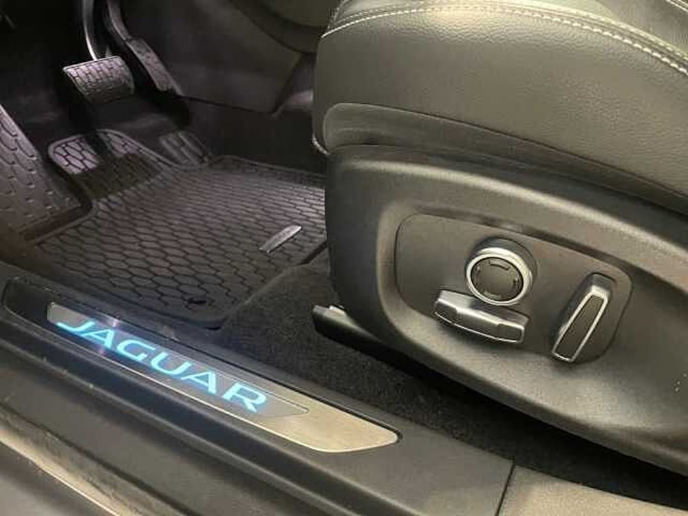 Jaguar I-Pace usata a Ravenna (20)