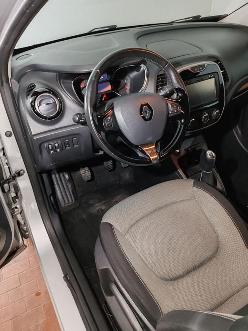 Renault Captur usata a Torino (12)