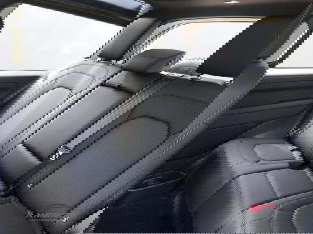 Land Rover Defender usata a Perugia (10)