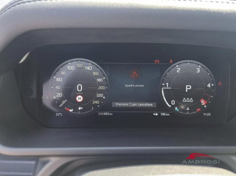 Land Rover Defender usata a Perugia (12)