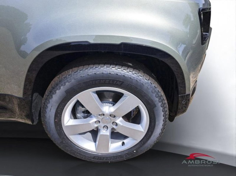 Land Rover Defender usata a Perugia (13)