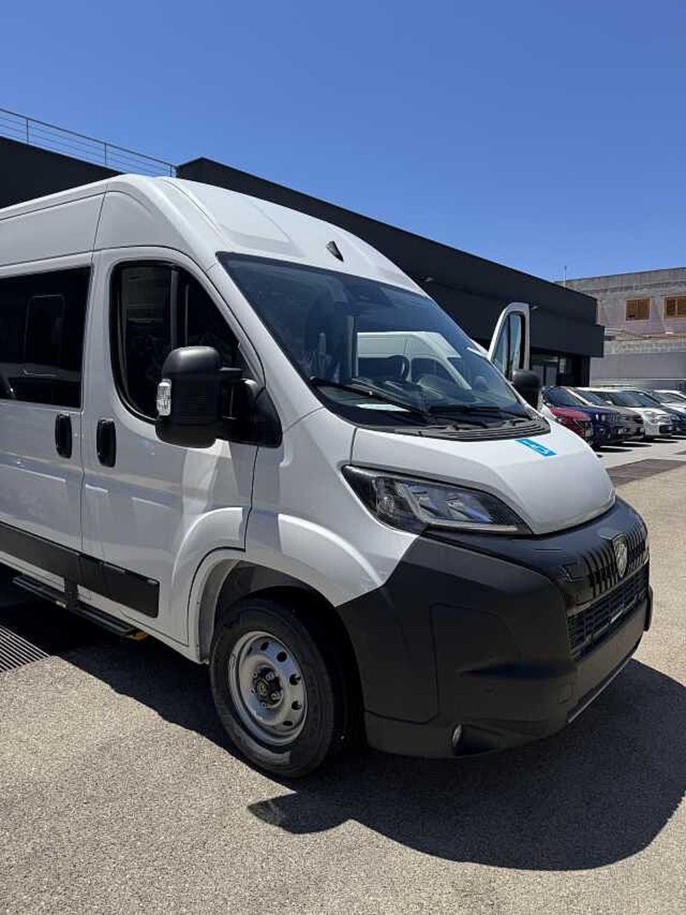Peugeot Boxer Furgone nuova a Lecce (10)