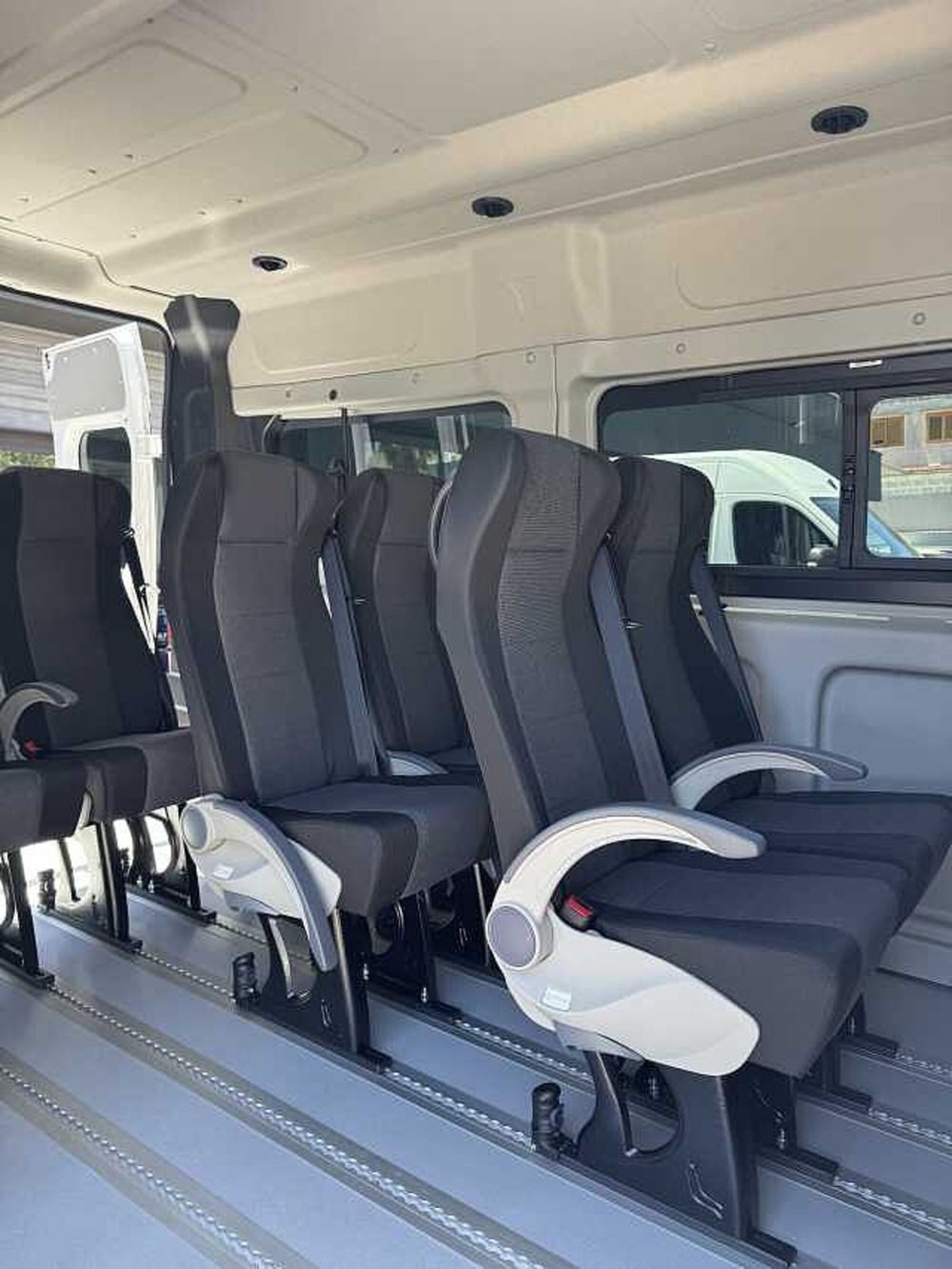 Peugeot Boxer Furgone nuova a Lecce (2)