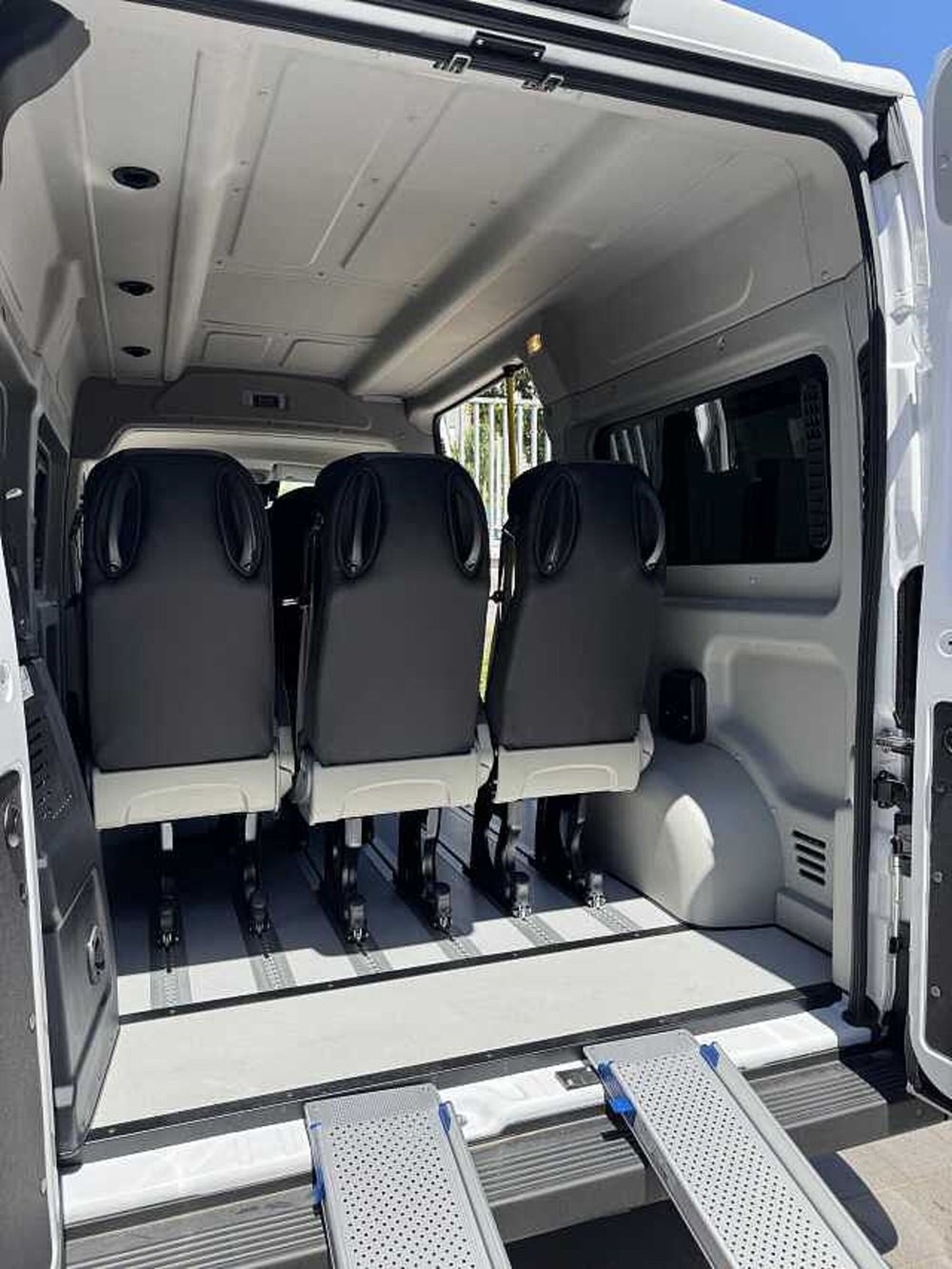 Peugeot Boxer Furgone nuova a Lecce (4)
