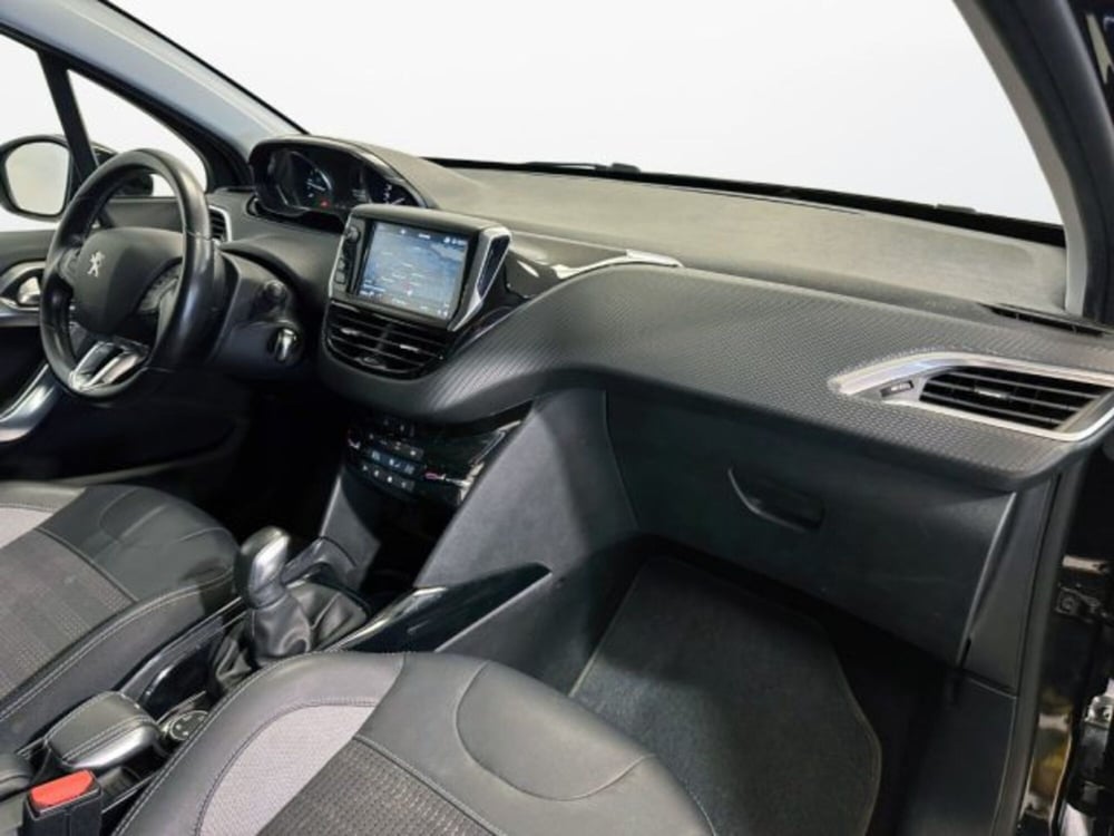 Peugeot 2008 usata a Modena (10)