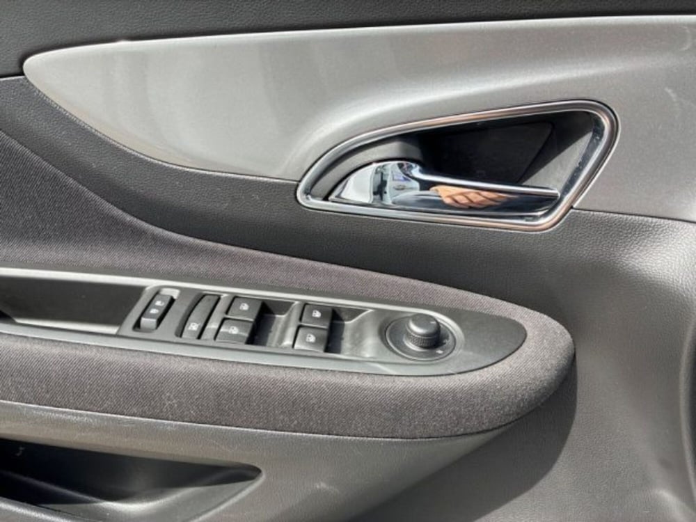 Opel Mokka usata a Ancona (13)