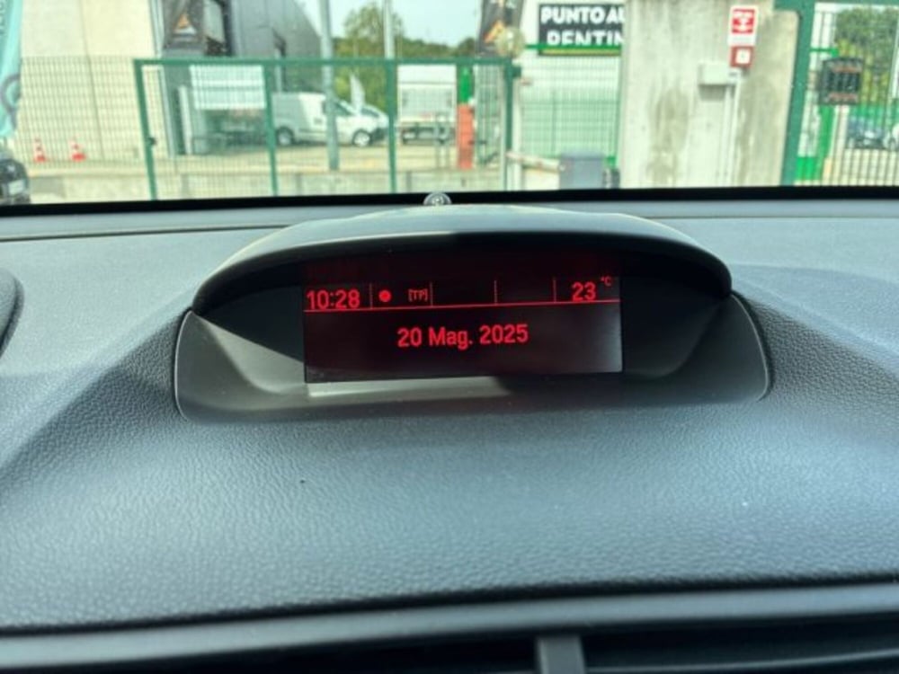 Opel Mokka usata a Ancona (18)