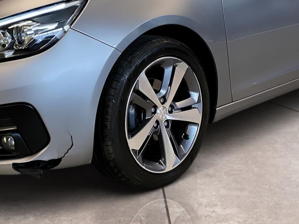 Peugeot 308 SW usata a Torino (15)