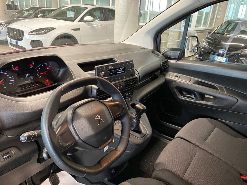 Peugeot Partner Furgone usata a Torino (5)