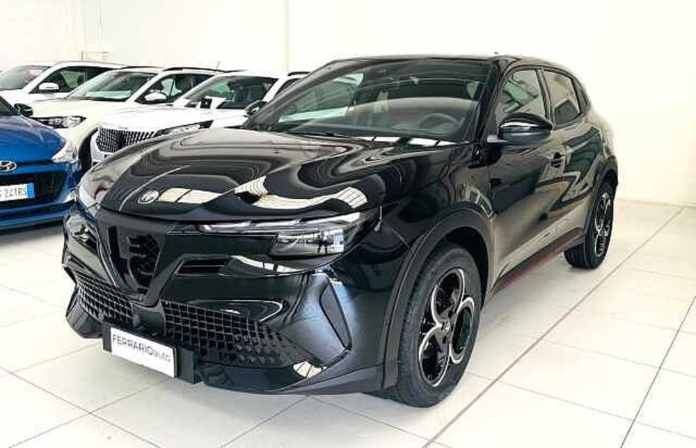 Alfa Romeo Junior nuova a Milano