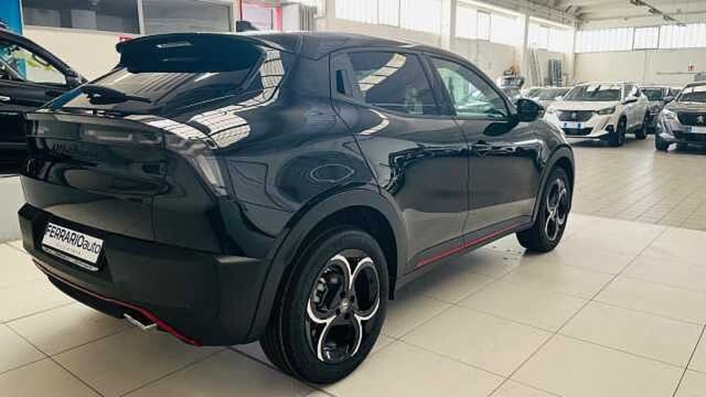 Alfa Romeo Junior nuova a Milano (5)