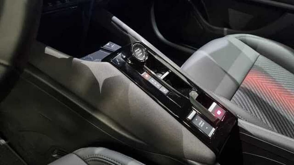 Alfa Romeo Junior nuova a Milano (14)