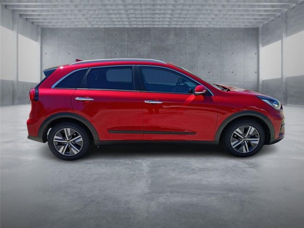 Kia Niro usata a Bari (7)