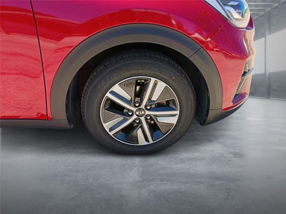 Kia Niro usata a Bari (8)