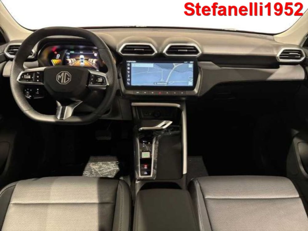 Mg ZS EV nuova a Bologna (13)