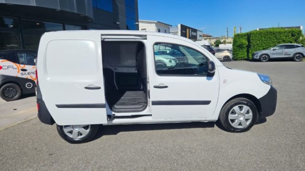 Nissan NV250 usata a Lucca (4)