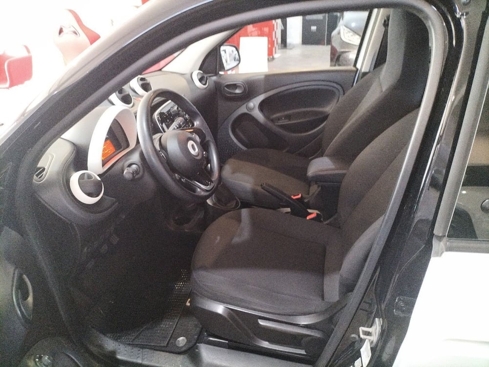 smart forfour usata a Brindisi (14)