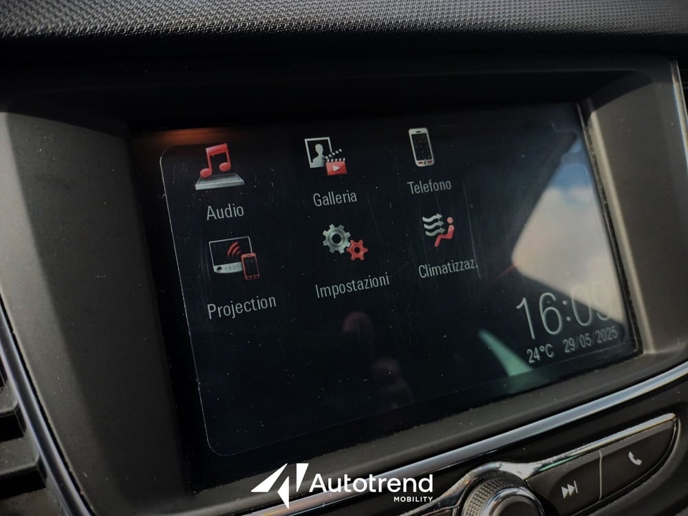Opel Crossland X usata a Bari (10)