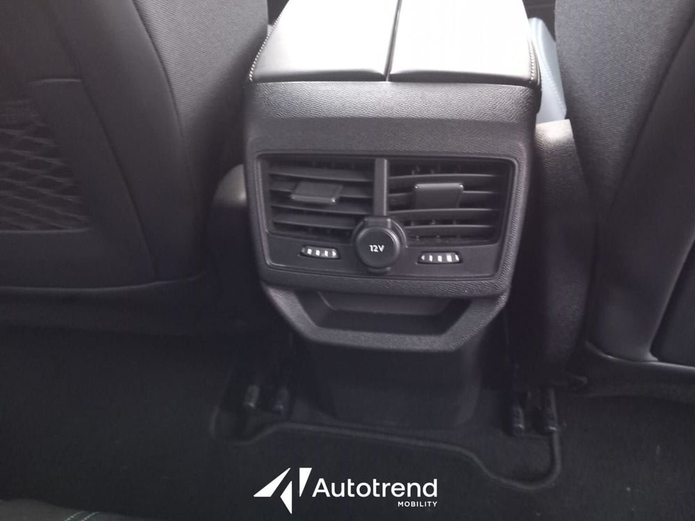 Peugeot 3008 usata a Bari (14)