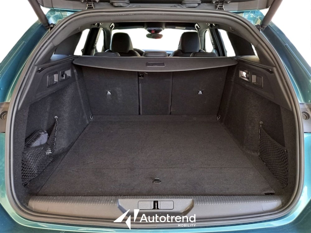 Peugeot 308 SW usata a Bari (18)