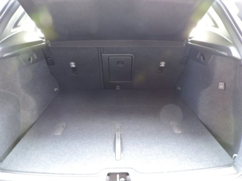 Volvo XC40 usata a Firenze (7)